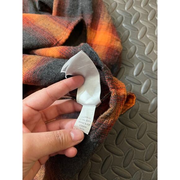 Old Navy Womens XL Boyfriend Shirt Flannel Evermore Taylor Swift Style Plaid - Picture 4 of 8